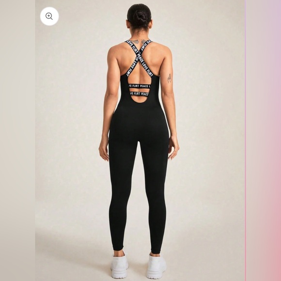 Pants - Crisscross Back Sleeveless Active Jumpsuit Sz S & 2 Nude Colored Seamless Thongs